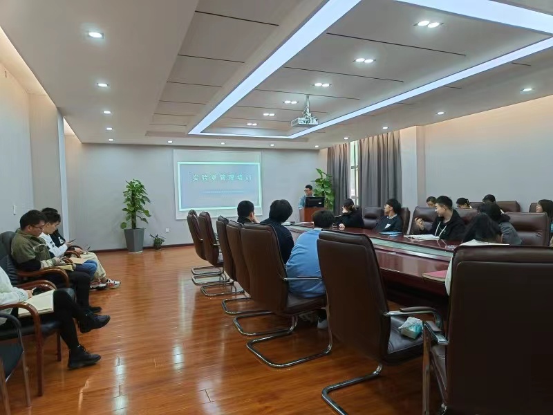 说明: 4efda292b1c20fb13499bfd2763ad08